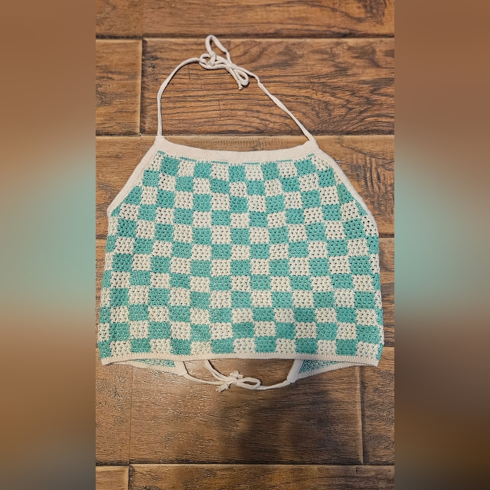 EarthBound Green Tan checkered crochet knitted halter. Size L/XL